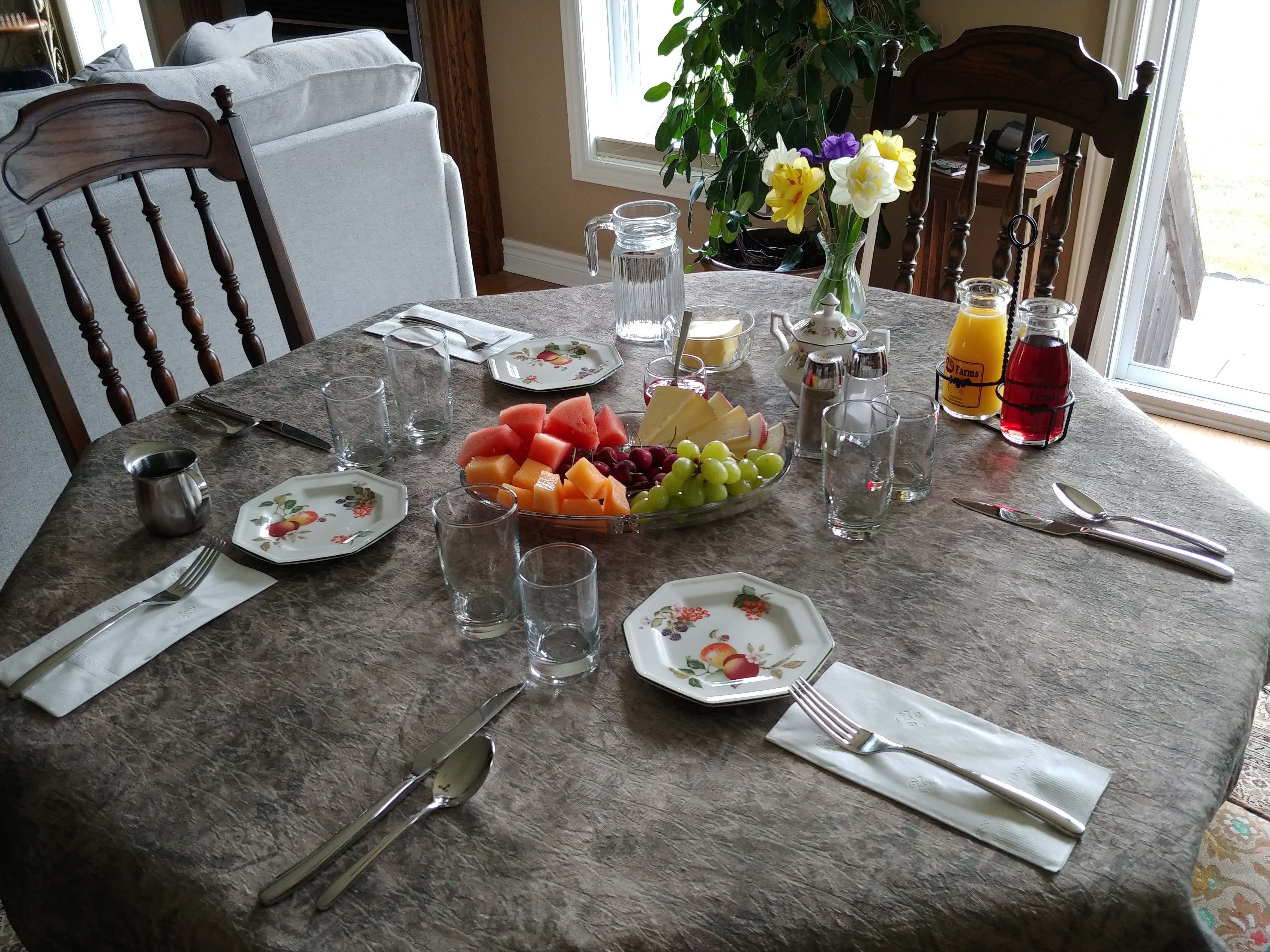 Table for Three ... Table for Three ...
